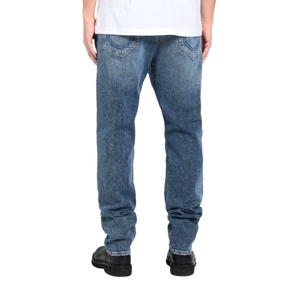 True Religion Geno Relaxed Slim Jeans - Picture 6 of 6